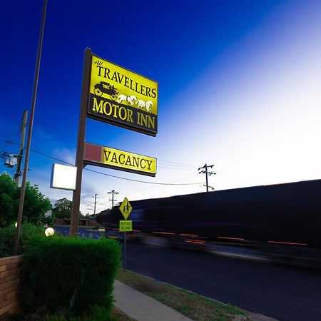 All Travellers Motor Inn Coonabarabran Bagian luar foto